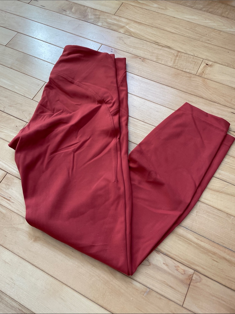 Lululemon InStill High-Rise Tight 25” - Size 6